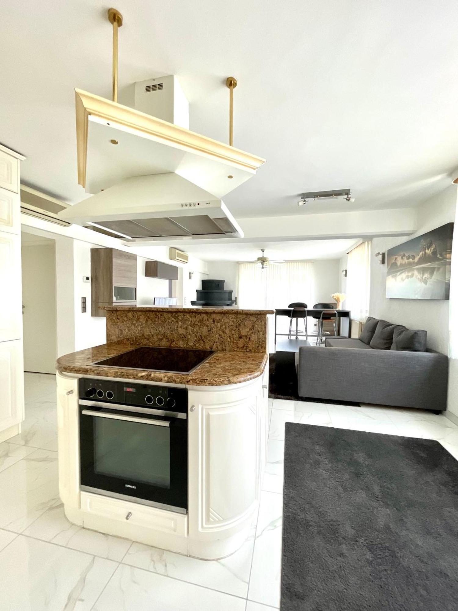 Luxurioeses Apartment Mit Pool Wien Eksteriør billede